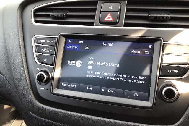 Hyundai I20 1.2 MPi Play 5dr Champion Blue (2TR)
