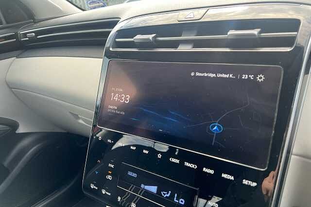 Hyundai TUCSON 1.6 TGDi Hybrid 230 Premium 5dr 2WD Auto Sunset Red