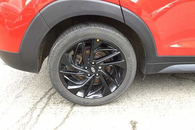 Hyundai TUCSON 1.6 CRDi 48V MHD 136 N Line 5dr 2WD DCT Fiery Red