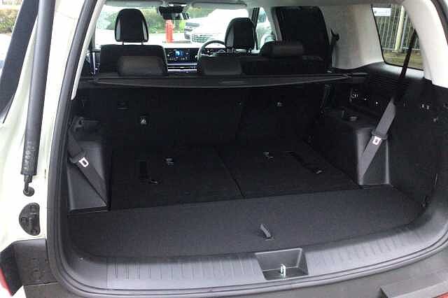 Hyundai SANTA FE PREMIUM White