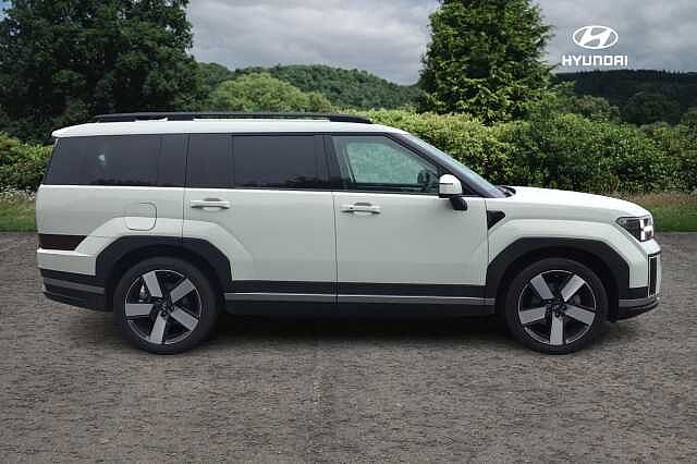 Hyundai SANTA FE PREMIUM White