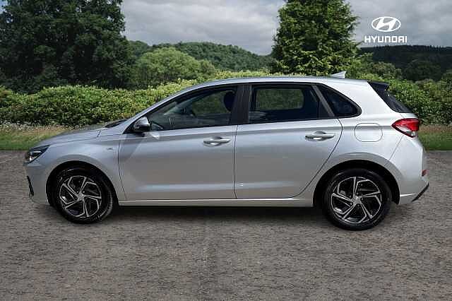 Hyundai i30 T-GDI SE CONNECT MHEV