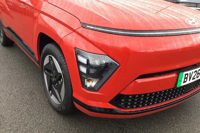 Hyundai KONA ADVANCE Engine Red