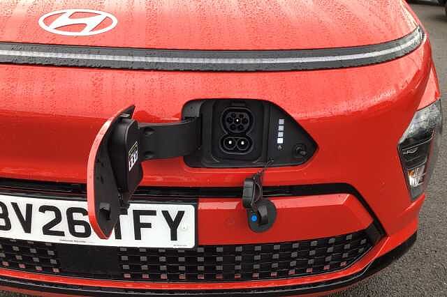 Hyundai KONA ADVANCE Engine Red
