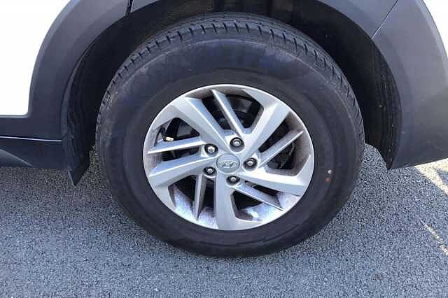 Hyundai TUCSON 1.6 GDi S Connect 5dr 2WD White