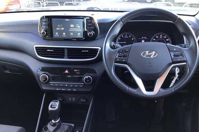 Hyundai TUCSON 1.6 GDi S Connect 5dr 2WD White