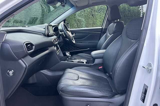 Hyundai Santa Fe 2.2 CRDi Premium SE 5dr 4WD Auto