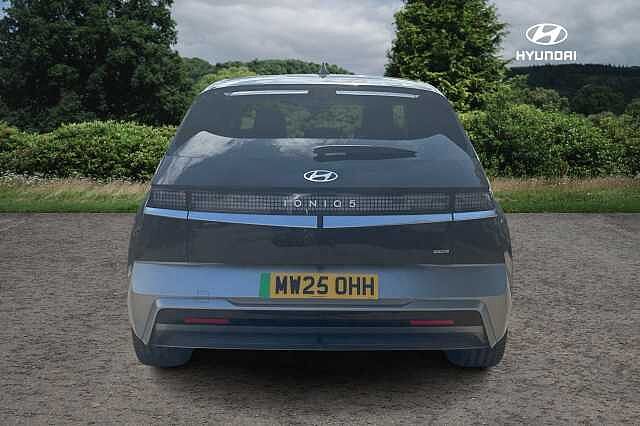 Hyundai IONIQ 5 239kW Ultimate 84 kWh 5dr AWD Auto Abyss Black