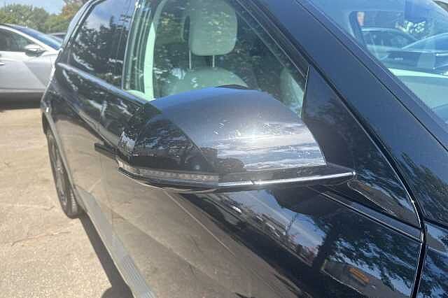 Hyundai IONIQ 5 239kW Ultimate 84 kWh 5dr AWD Auto Abyss Black