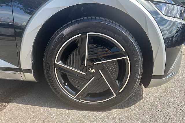 Hyundai IONIQ 5 239kW Ultimate 84 kWh 5dr AWD Auto Abyss Black