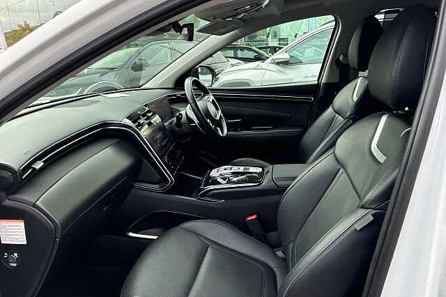 Hyundai TUCSON 1.6 TGDi Plug-in Hybrid Ultimate 5dr 4WD Auto White