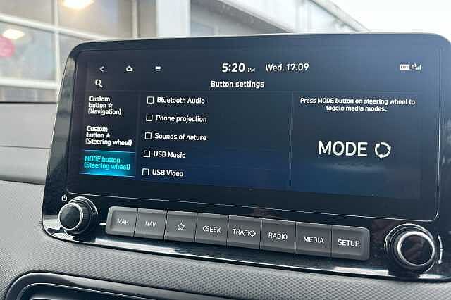 Hyundai KONA 1.6 GDi Hybrid Premium 5dr DCT Black