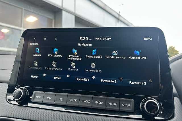 Hyundai KONA 1.6 GDi Hybrid Premium 5dr DCT Black