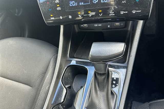 Hyundai TUCSON 1.6 TGDi 48V MHD Premium 5dr 2WD DCT Red