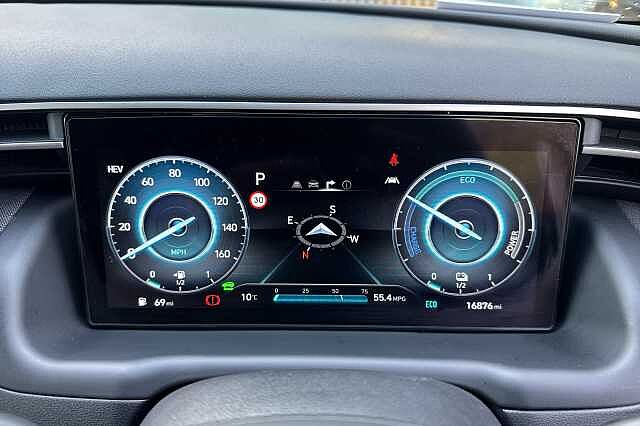 Hyundai TUCSON 1.6 TGDi Plug-in Hybrid Ultimate 5dr 4WD Auto Red