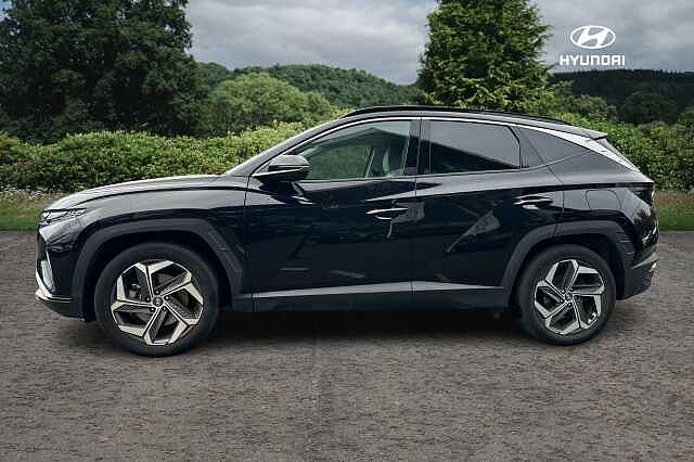 Hyundai TUCSON 1.6 TGDi Plug-in Hybrid Ultimate 5dr 4WD Auto Black