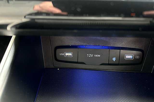 Hyundai TUCSON 1.6 TGDi Plug-in Hybrid Ultimate 5dr 4WD Auto Black