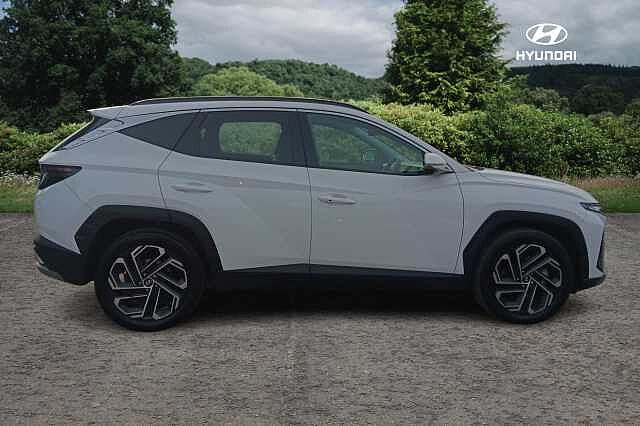 Hyundai TUCSON T-GDI ULTIMATE Atlas White