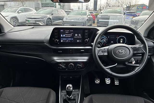 Hyundai BAYON T-GDI SE CONNECT MHEV Green