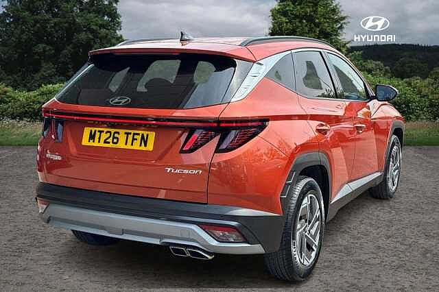 Hyundai TUCSON ADVANCE Orange