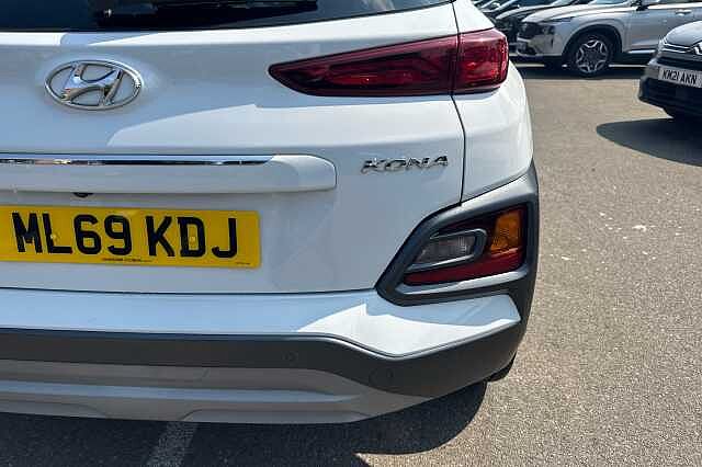 Hyundai Kona PREMIUM