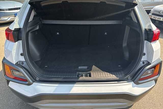 Hyundai Kona PREMIUM