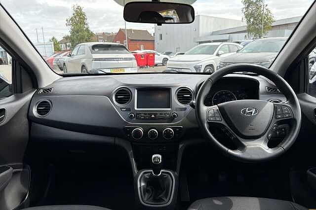 Hyundai i10 PLAY