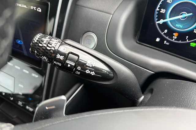 Hyundai TUCSON 1.6 TGDi Hybrid 230 Premium 5dr 2WD Auto Silver