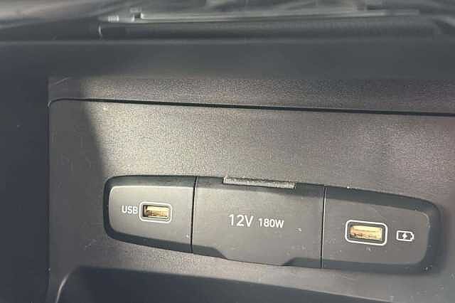 Hyundai TUCSON 1.6 TGDi SE Connect 5dr 2WD Black