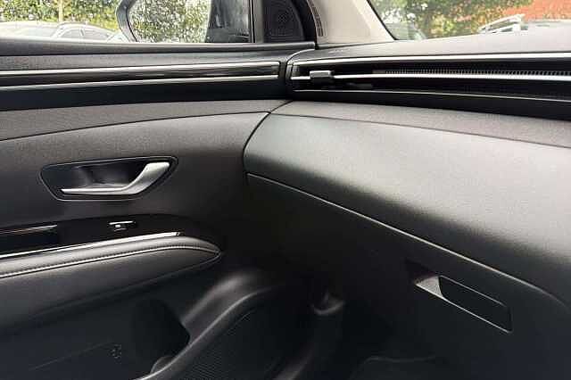 Hyundai TUCSON 1.6 TGDi SE Connect 5dr 2WD Black