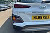 Hyundai KONA PREMIUM White