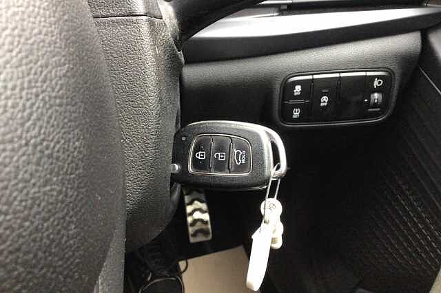 Hyundai Bayon T-GDI SE CONNECT MHEV