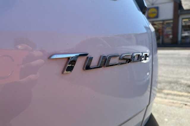 Hyundai TUCSON T-GDI PREMIUM Atlas White