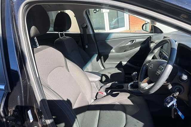 Hyundai i30 1.0T GDI SE Nav 5dr