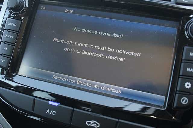 Hyundai IX20 1.4 Premium Blue Drive 5 Door Fiery Red