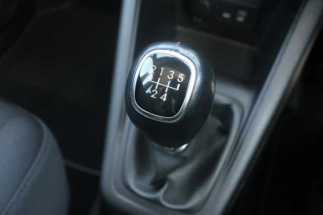 Hyundai IX20 1.4 Premium Blue Drive 5 Door Fiery Red