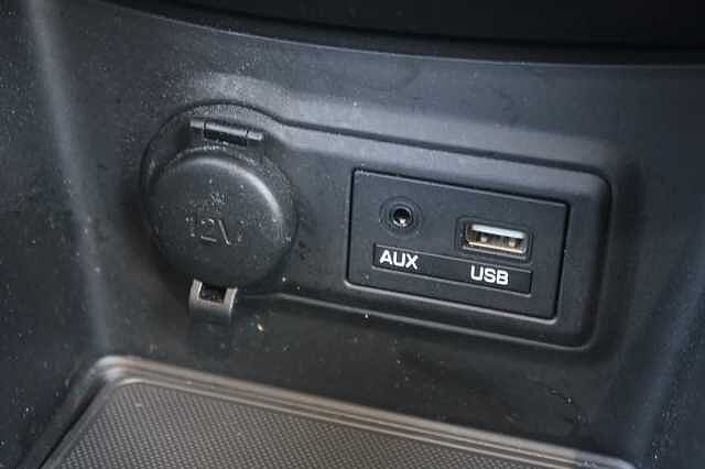 Hyundai IX20 1.4 Premium Blue Drive 5 Door Fiery Red