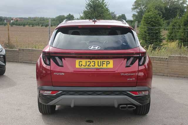 Hyundai TUCSON 1.6 TGDi Plug-in Hybrid Premium 5dr 4WD Auto Sunset Red
