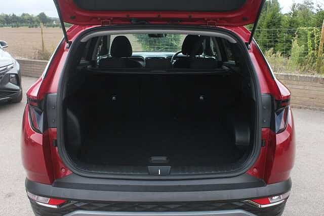 Hyundai TUCSON 1.6 TGDi Plug-in Hybrid Premium 5dr 4WD Auto Sunset Red
