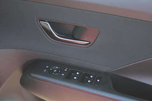 Hyundai KONA 1.6 GDi Hybrid N Line 5dr DCT Ultimate Red