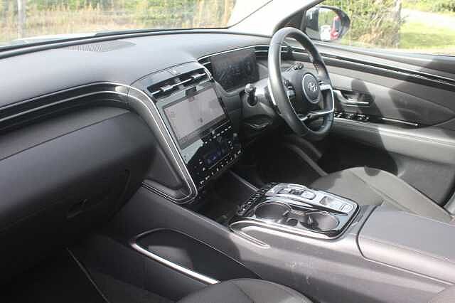 Hyundai TUCSON 1.6 TGDi Hybrid 230 Premium 5dr 2WD Auto Shimmering Silver
