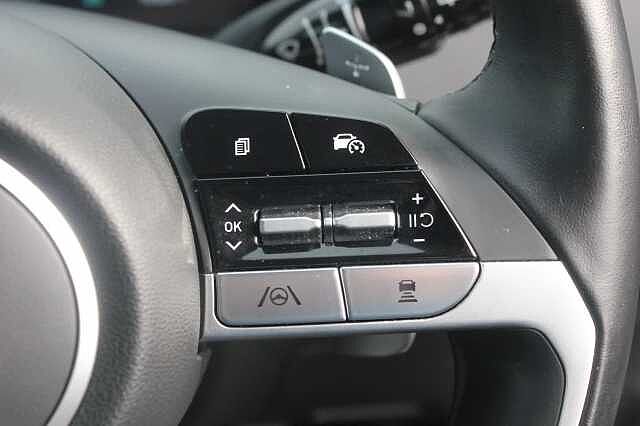 Hyundai TUCSON 1.6 TGDi Hybrid 230 Premium 5dr 2WD Auto Shimmering Silver
