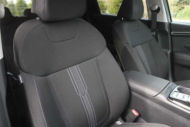 Hyundai TUCSON 1.6 TGDi Hybrid 230 Premium 5dr 2WD Auto Shimmering Silver