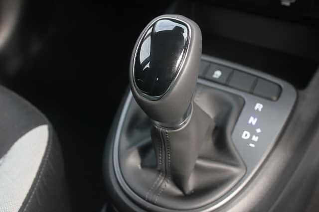 Hyundai I10 1.0 [63] Advance 5dr Auto [Nav] Phantom Black