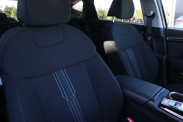 Hyundai TUCSON 1.6 TGDi Hybrid 230 Premium 5dr 2WD Auto Amazon Grey