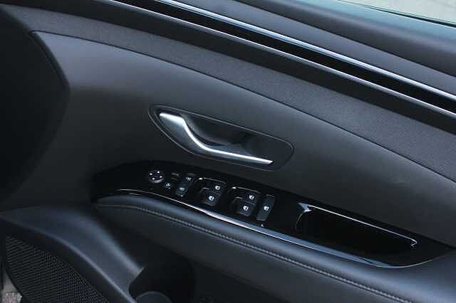 Hyundai TUCSON 1.6 TGDi Hybrid 230 Premium 5dr 2WD Auto Amazon Grey