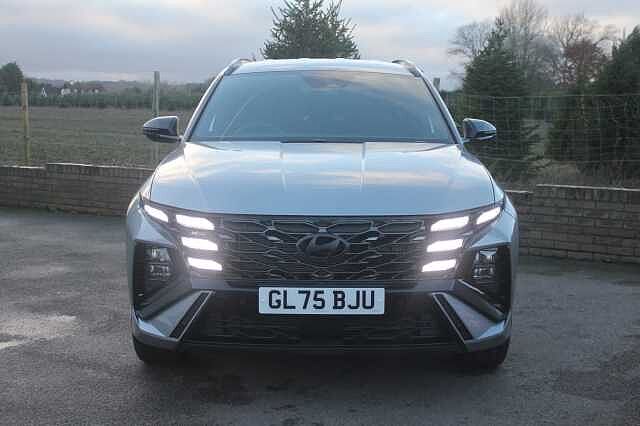 Hyundai TUCSON 1.6T Hybrid N Line 5dr Auto Shimmering Silver