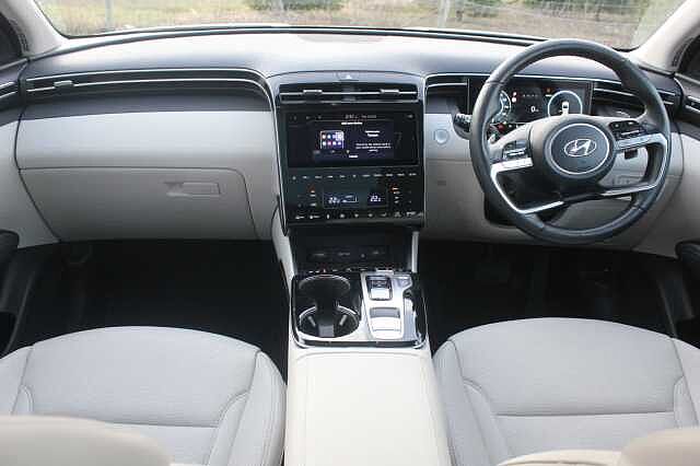 Hyundai TUCSON 1.6 TGDi Hybrid 230 Ultimate 5dr 2WD Auto Atlas White