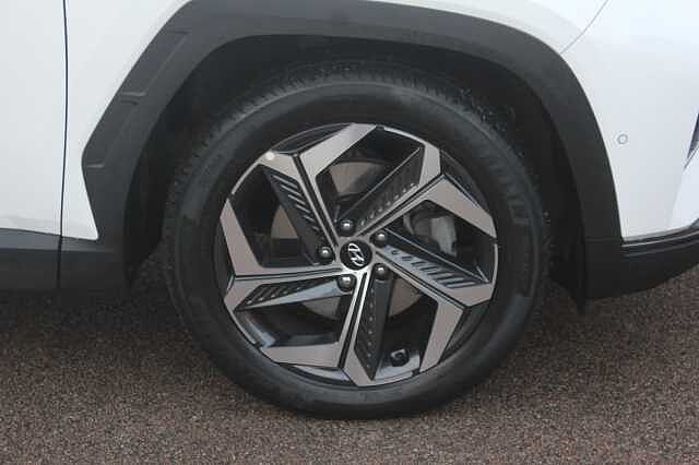 Hyundai TUCSON 1.6 TGDi Hybrid 230 Ultimate 5dr 2WD Auto Atlas White