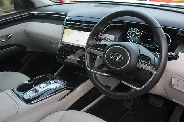 Hyundai TUCSON 1.6 TGDi Hybrid 230 Ultimate 5dr 2WD Auto Atlas White